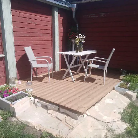 Apartment Suur-lossi Homestay *